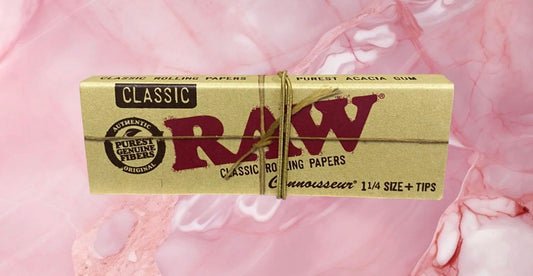 RAW Connoisseur papel + Tips 1 ¼